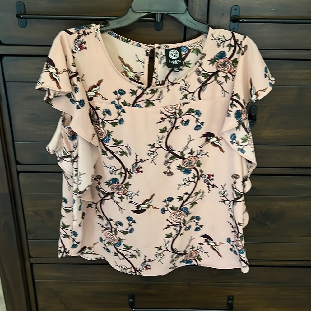 Bobeau Ruffle Top - Picture 4 of 6